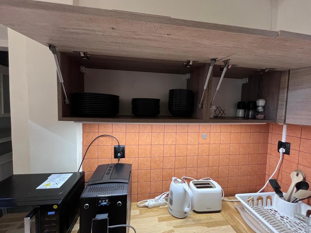 Girls Dorm Apartment - Krakow — Photos 3